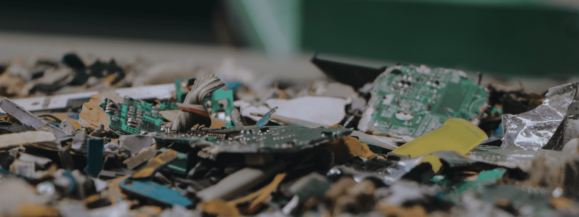 What is the best conveyor for e-waste?